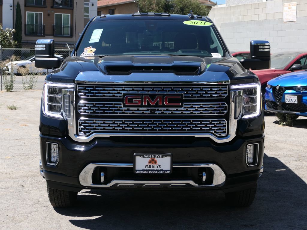 Used 2021 GMC Sierra 3500 Denali w/ Denali Ultimate Package image 8