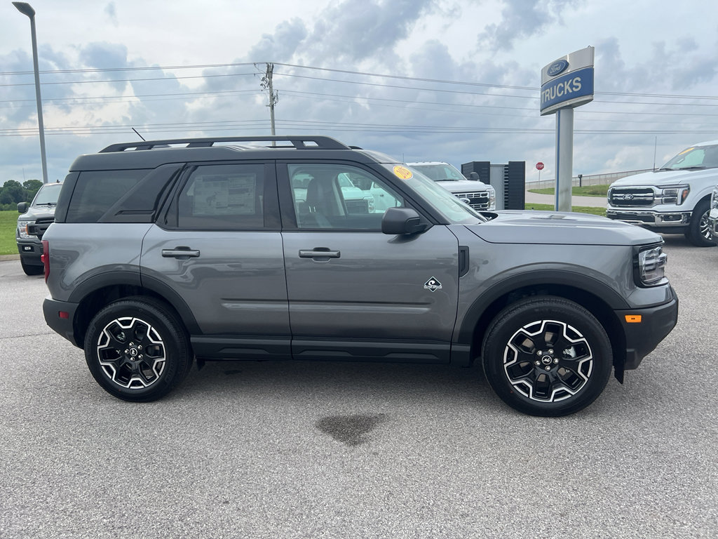 New 2025 Ford Bronco Sport Outer Banks image 11