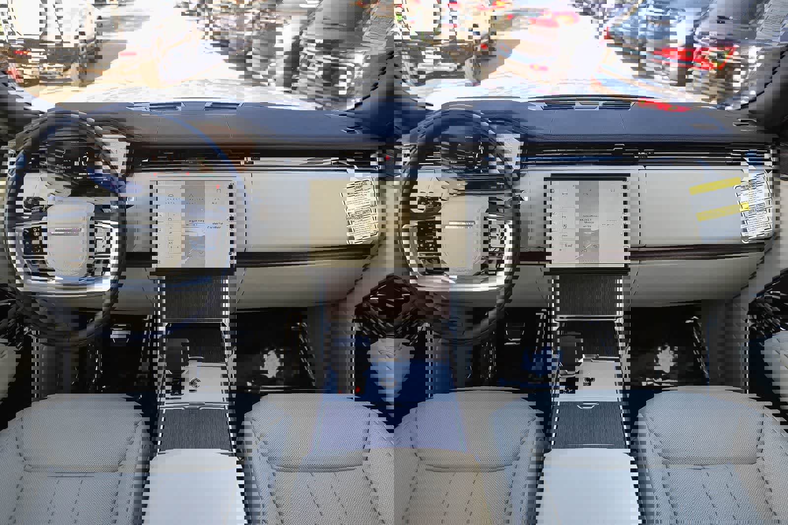 New 2026 Land Rover Range Rover SE image 11