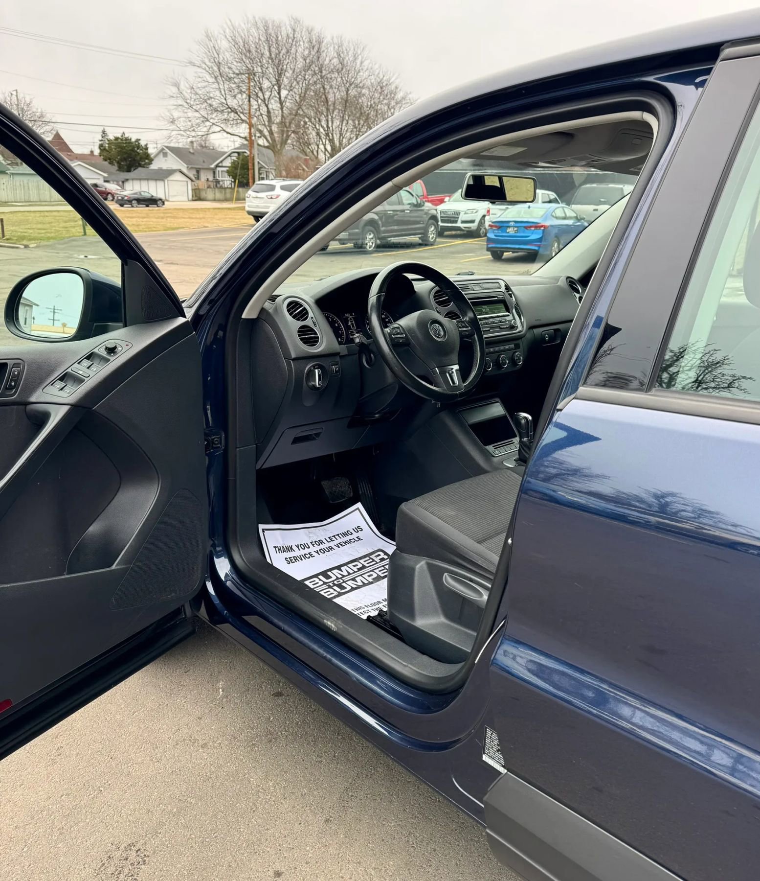 Used 2013 Volkswagen Tiguan S FWD image 10