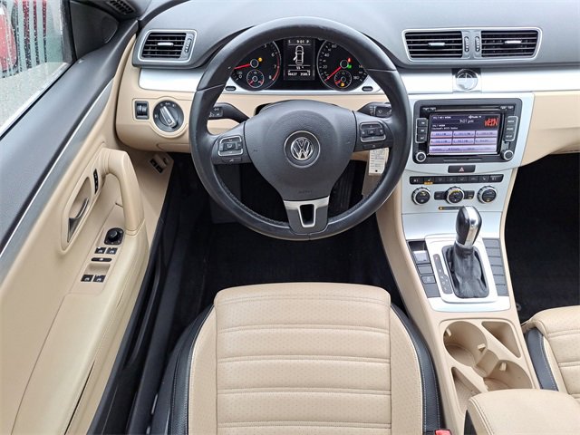 Used 2013 Volkswagen CC Sport image 11