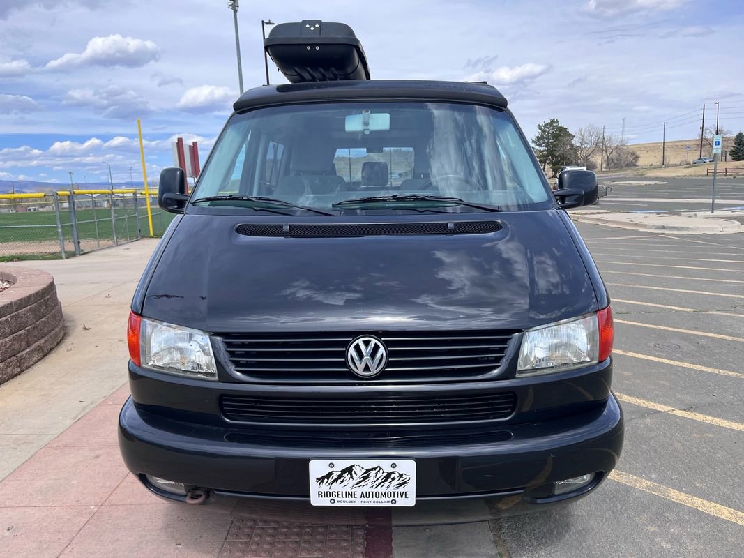 Used 2002 Volkswagen Eurovan MV image 2
