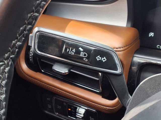 Used 2022 Lincoln Nautilus Reserve w/ Equipment Group 201A FWD image 23