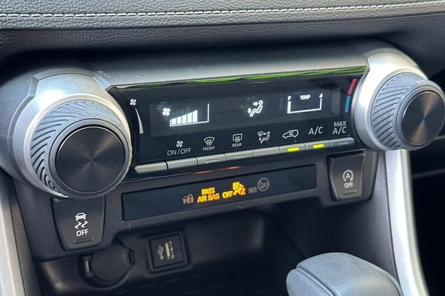 Certified 2025 Toyota RAV4 LE FWD image 23