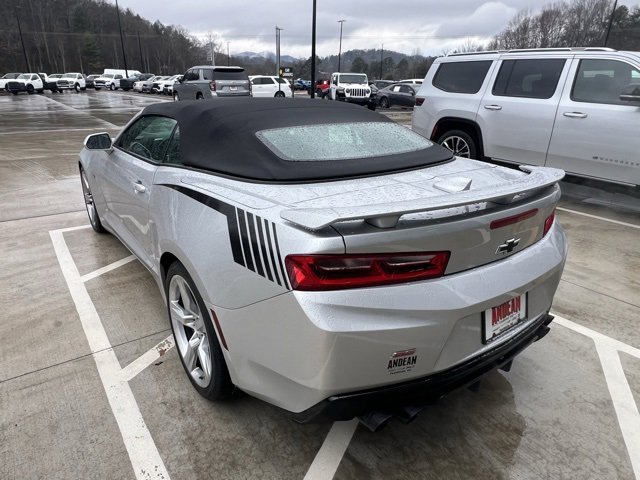 Used 2018 Chevrolet Camaro SS image 5
