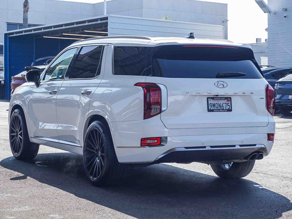 Used 2022 Hyundai Palisade Calligraphy image 5