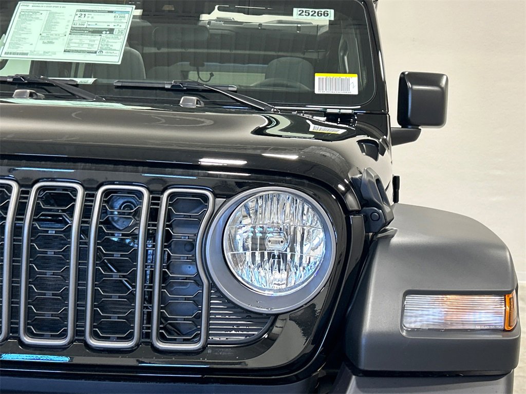 New 2025 Jeep Wrangler Sport S image 10