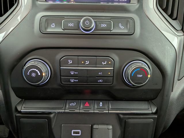 Used 2020 Chevrolet Silverado 1500 Custom w/ Custom Value Package AWD/4WD image 18
