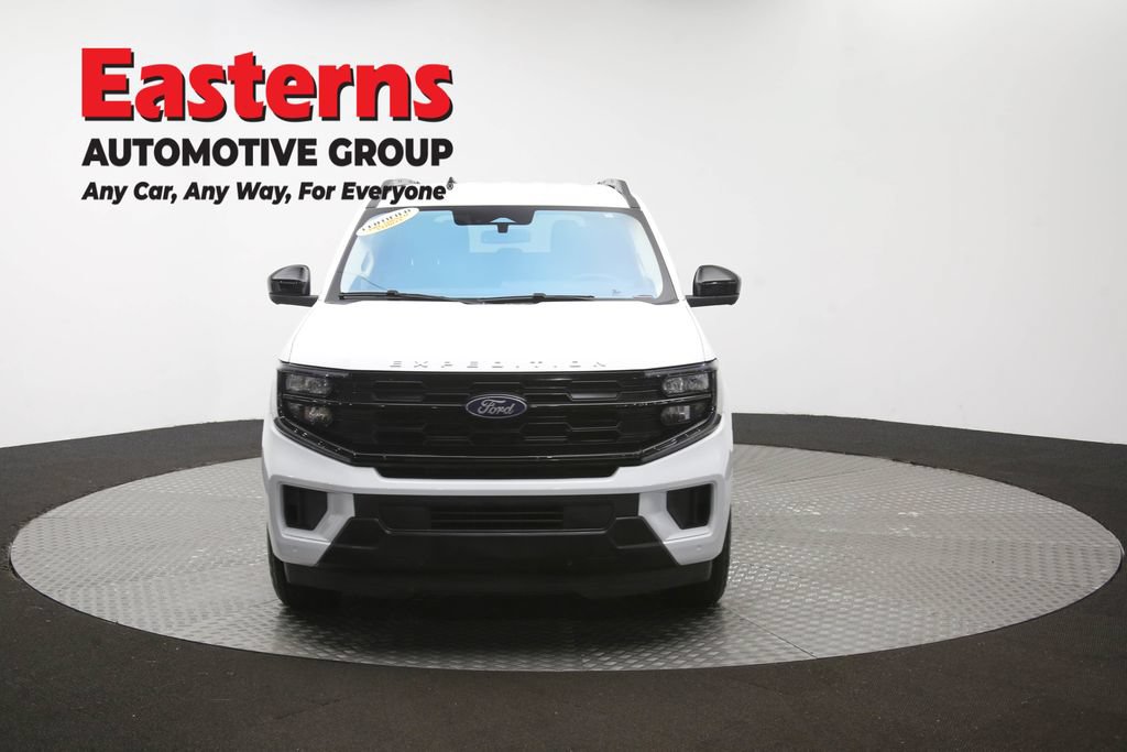 Used 2025 Ford Expedition Active AWD/4WD image 54