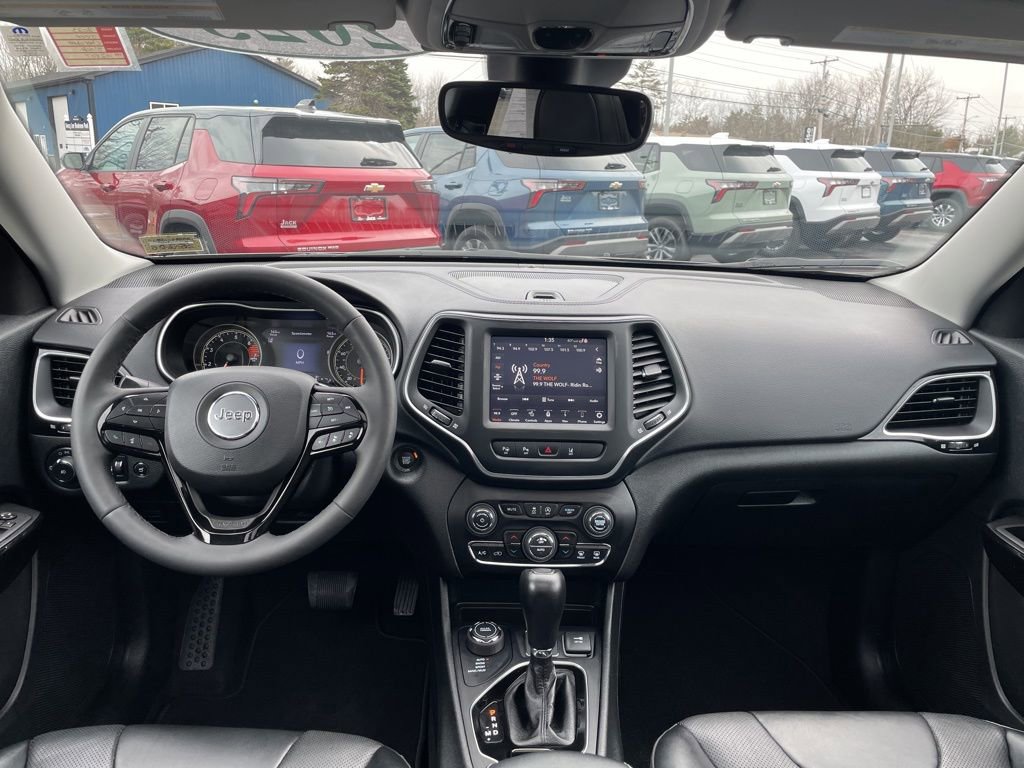 Used 2023 Jeep Cherokee Altitude Lux w/ Lux Elite Package image 11