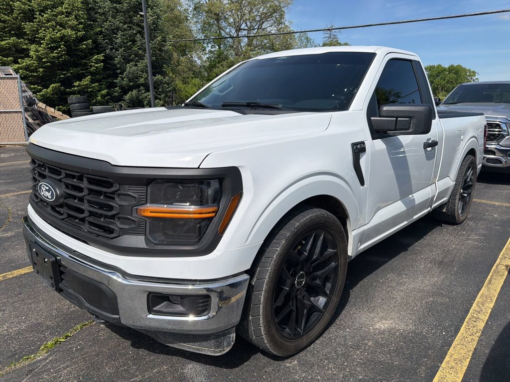 Used 2024 Ford F150 XL w/ Equipment Group 103A High AWD/4WD image 4