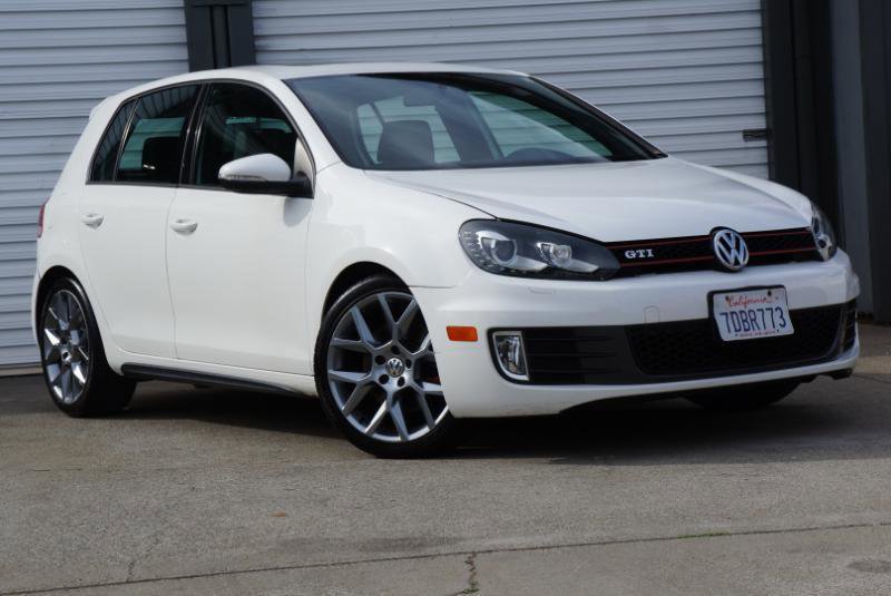Used 2013 Volkswagen GTI Driver's Edition image 2