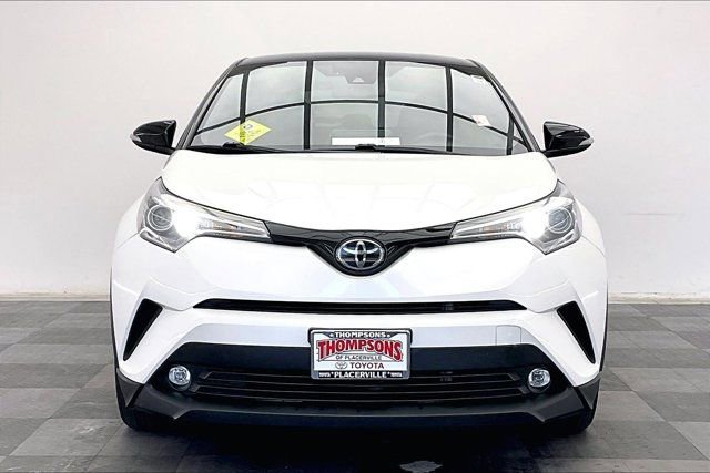 Used 2019 Toyota C-HR Limited image 2