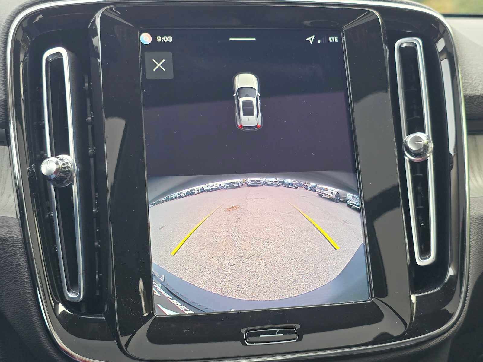 Used 2026 Volvo XC40 B5 Core w/ Climate Package AWD/4WD image 26