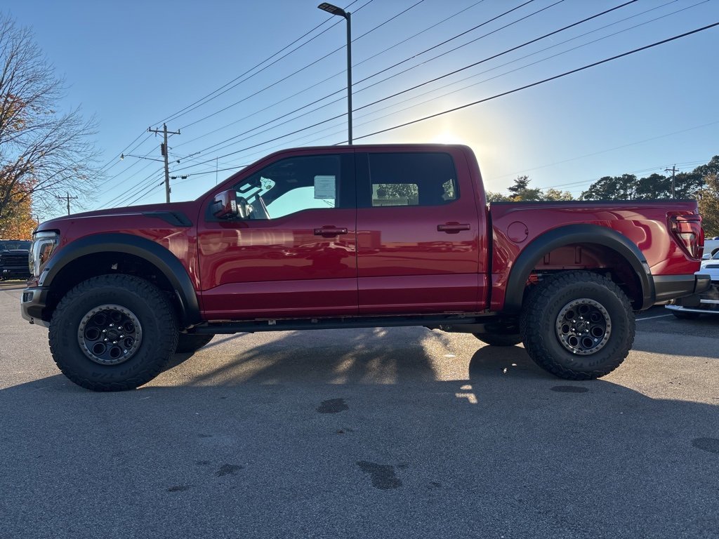Used 2025 Ford F150 Raptor image 5
