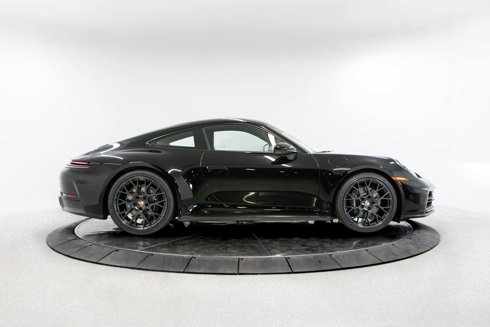 New 2026 Porsche 911 Carrera RWD image 8