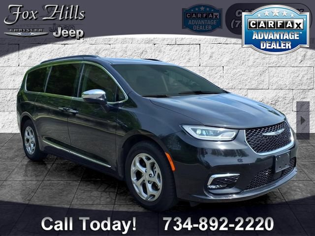 Used 2023 Chrysler Pacifica Limited