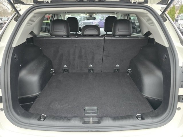 Used 2020 Jeep Compass Latitude image 25