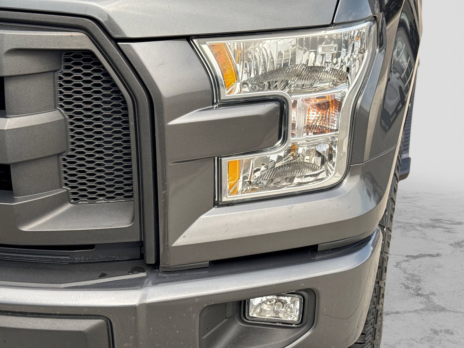 Used 2016 Ford F150 XL w/ Equipment Group 101A Mid AWD/4WD image 13