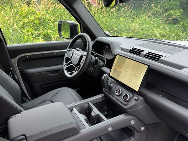 New 2026 Land Rover Defender 110 S AWD/4WD image 19