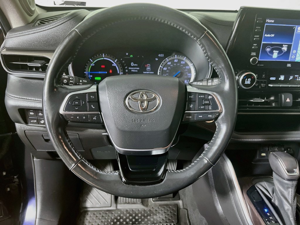 Used 2021 Toyota Highlander Limited FWD image 15