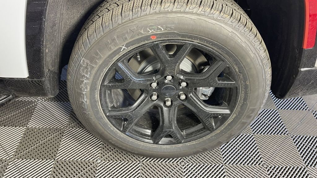 New 2025 Jeep Wagoneer Series II image 32