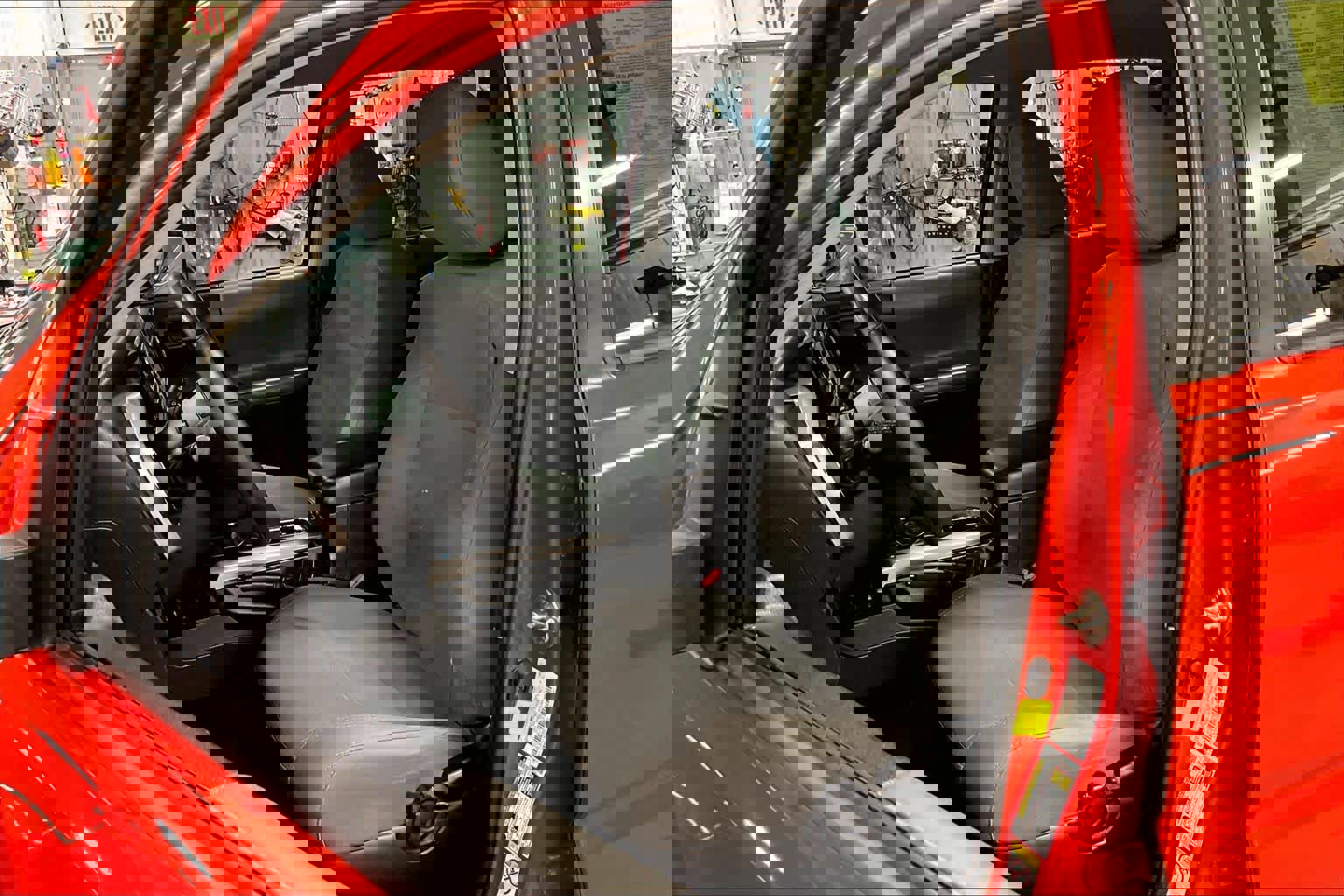 Used 2018 Toyota Tacoma SR5 image 8