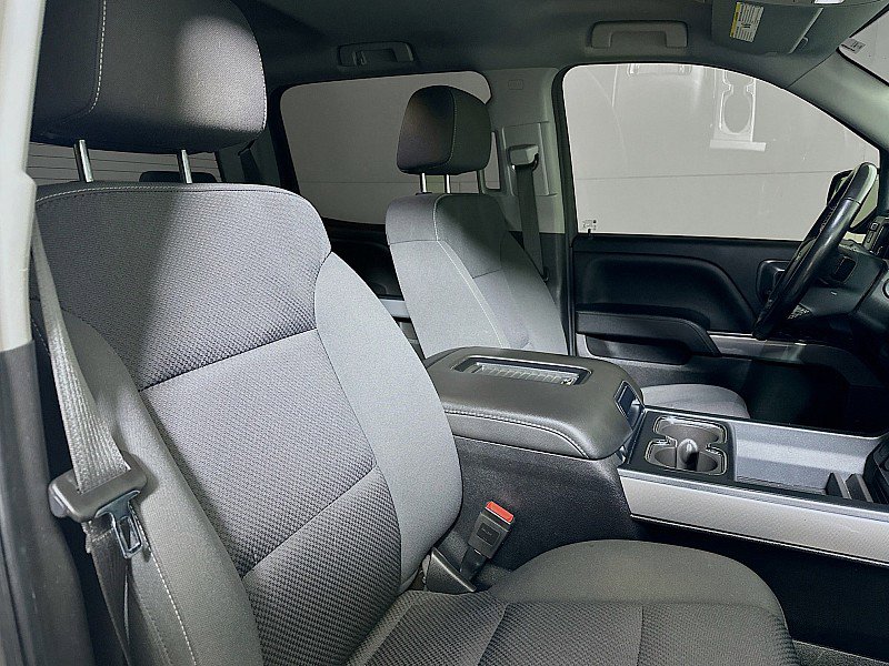 Used 2018 Chevrolet Silverado 1500 LT w/ All Star Edition image 25