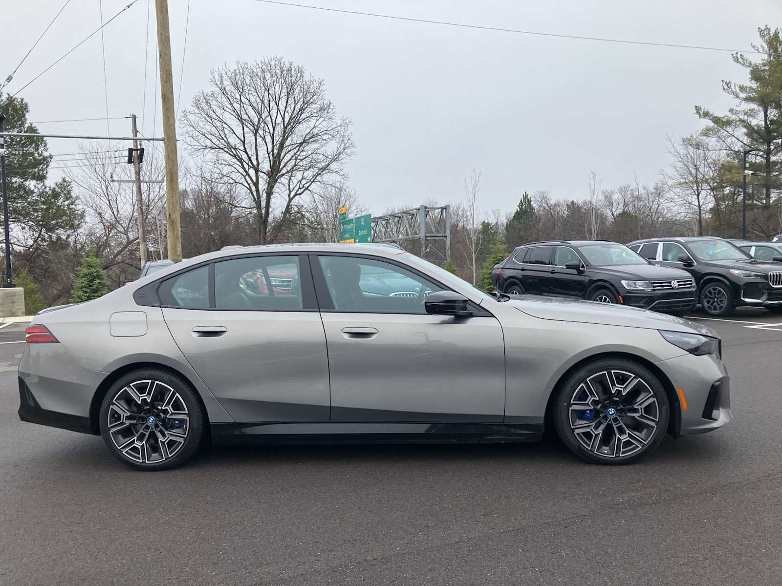 Certified 2024 BMW i5 M60 w/ Premium Package image 4