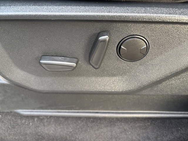 Used 2023 Ford F150 XLT w/ Equipment Group 302A High image 17