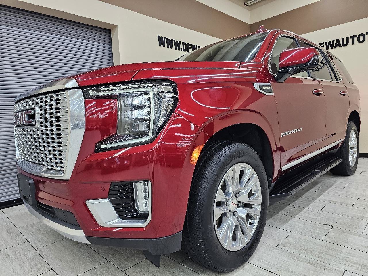 Used 2021 GMC Yukon Denali RWD image 2