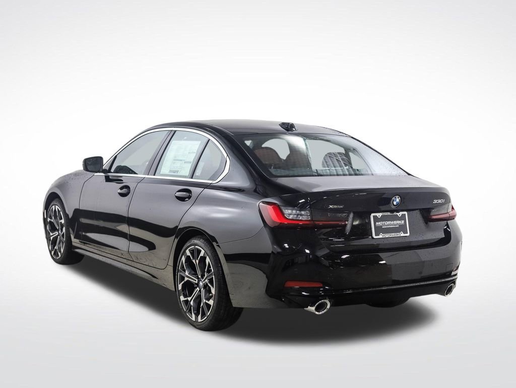 Used 2026 BMW 330i xDrive Sedan w/ Convenience Package AWD/4WD image 3