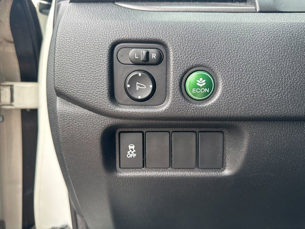 Used 2018 Honda Pilot EX image 18