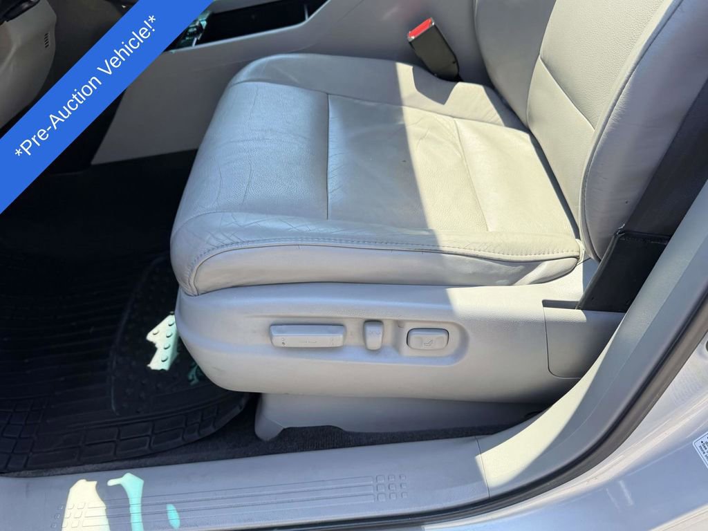Used 2011 Honda Pilot EX-L image 16