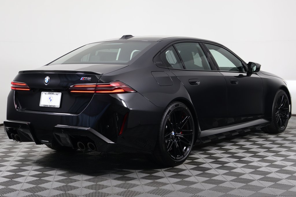 New 2027 BMW M5 w/ Carbon Package AWD/4WD image 2