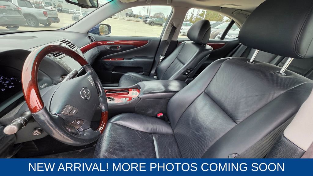Used 2011 Lexus LS 460 AWD image 11