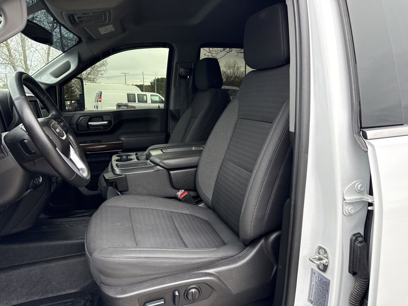 Used 2023 GMC Sierra 2500 SLE w/ SLE Value Package; AWD/4WD image 15
