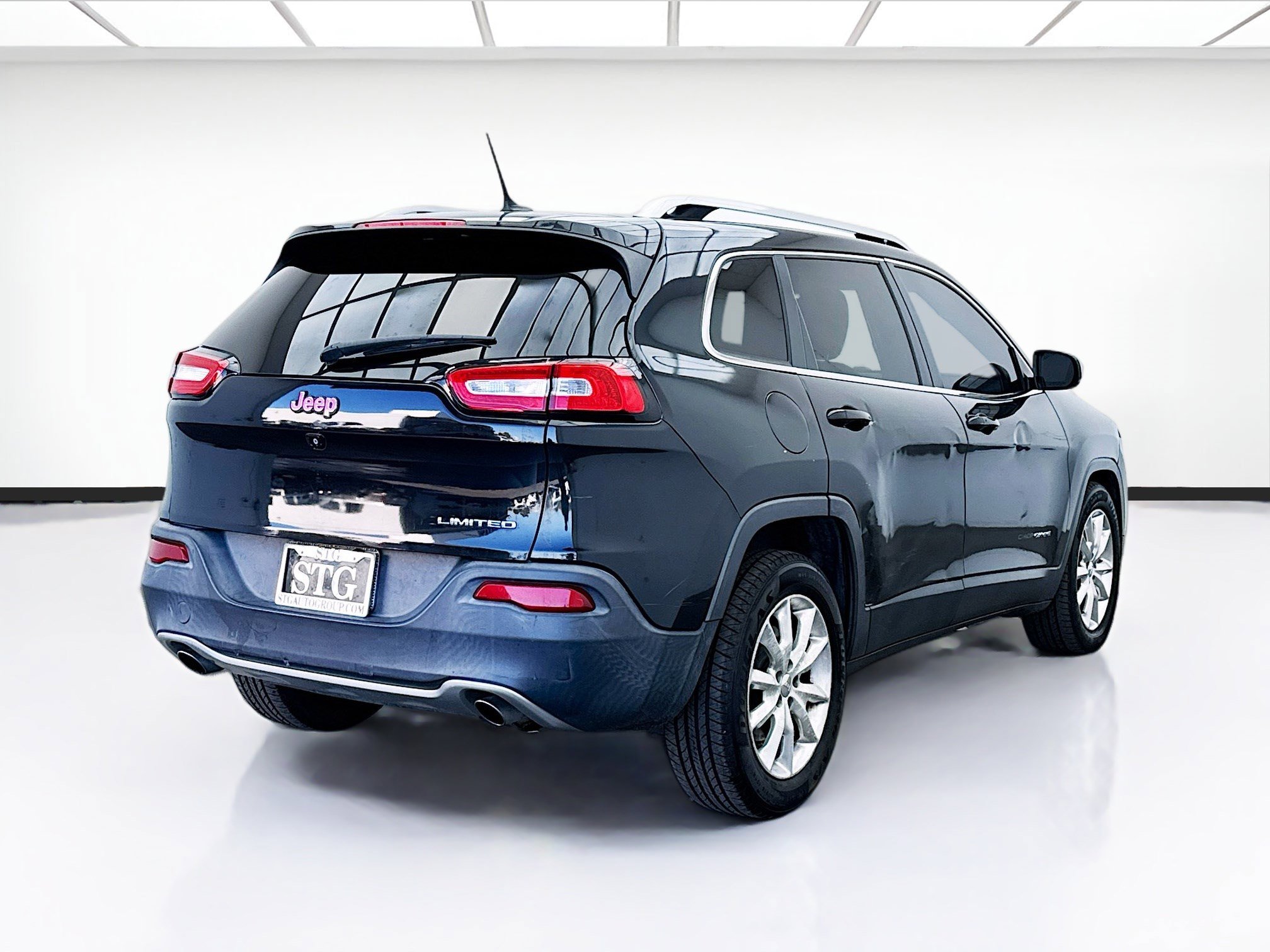 Used 2014 Jeep Cherokee Limited image 4