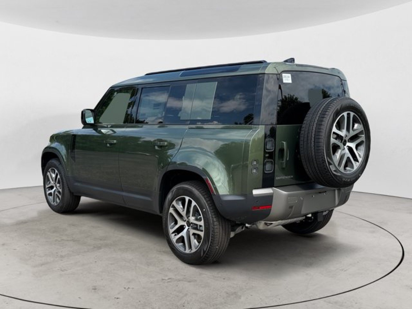 New 2026 Land Rover Defender 110 S AWD/4WD image 6