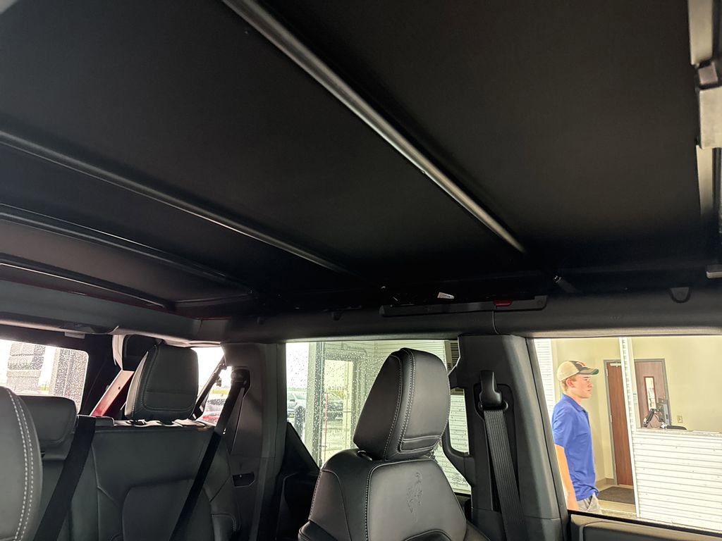 New 2025 Ford Bronco Badlands w/ Sasquatch Package image 16