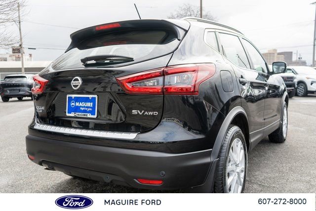 Used 2022 Nissan Rogue Sport SV w/ Technology Package AWD/4WD image 7