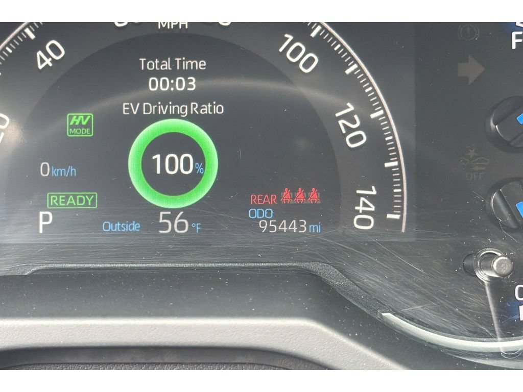 Used 2022 Toyota RAV4 SE w/ Weather & Moonroof Package AWD/4WD image 27