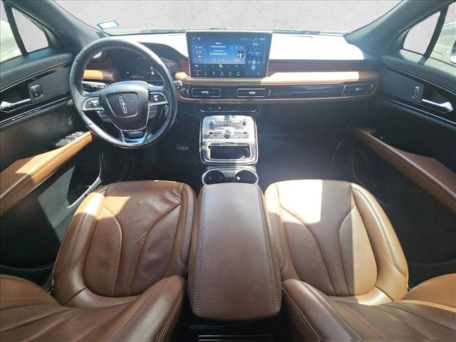 Used 2023 Lincoln Nautilus Reserve FWD image 16