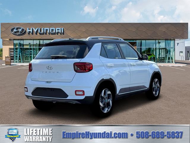 New 2026 Hyundai Venue SEL FWD image 7