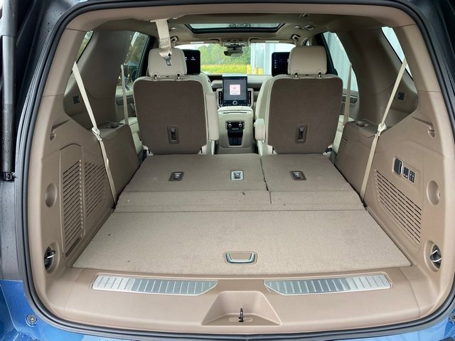 New 2026 GMC Yukon Denali w/ Advanced Technology Package image 24