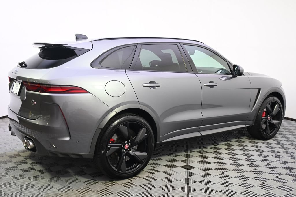 Used 2022 Jaguar F-PACE SVR AWD/4WD image 7