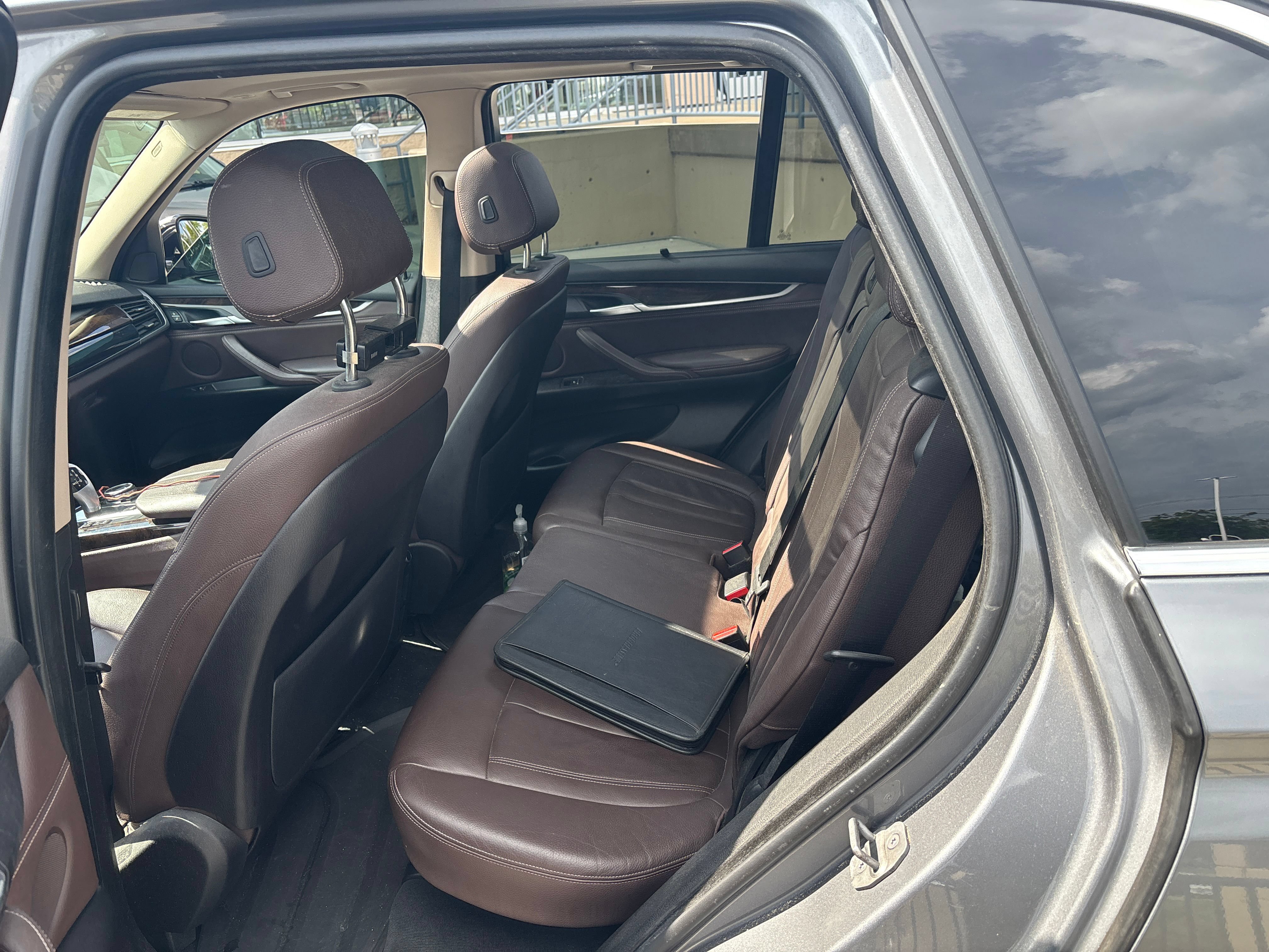 Used 2015 BMW X5 xDrive35i AWD/4WD image 9