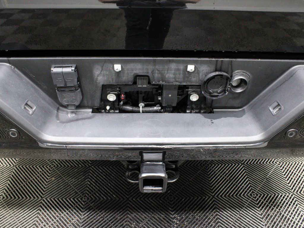 Used 2023 Chevrolet Silverado 1500 ZR2 w/ Technology Package image 49