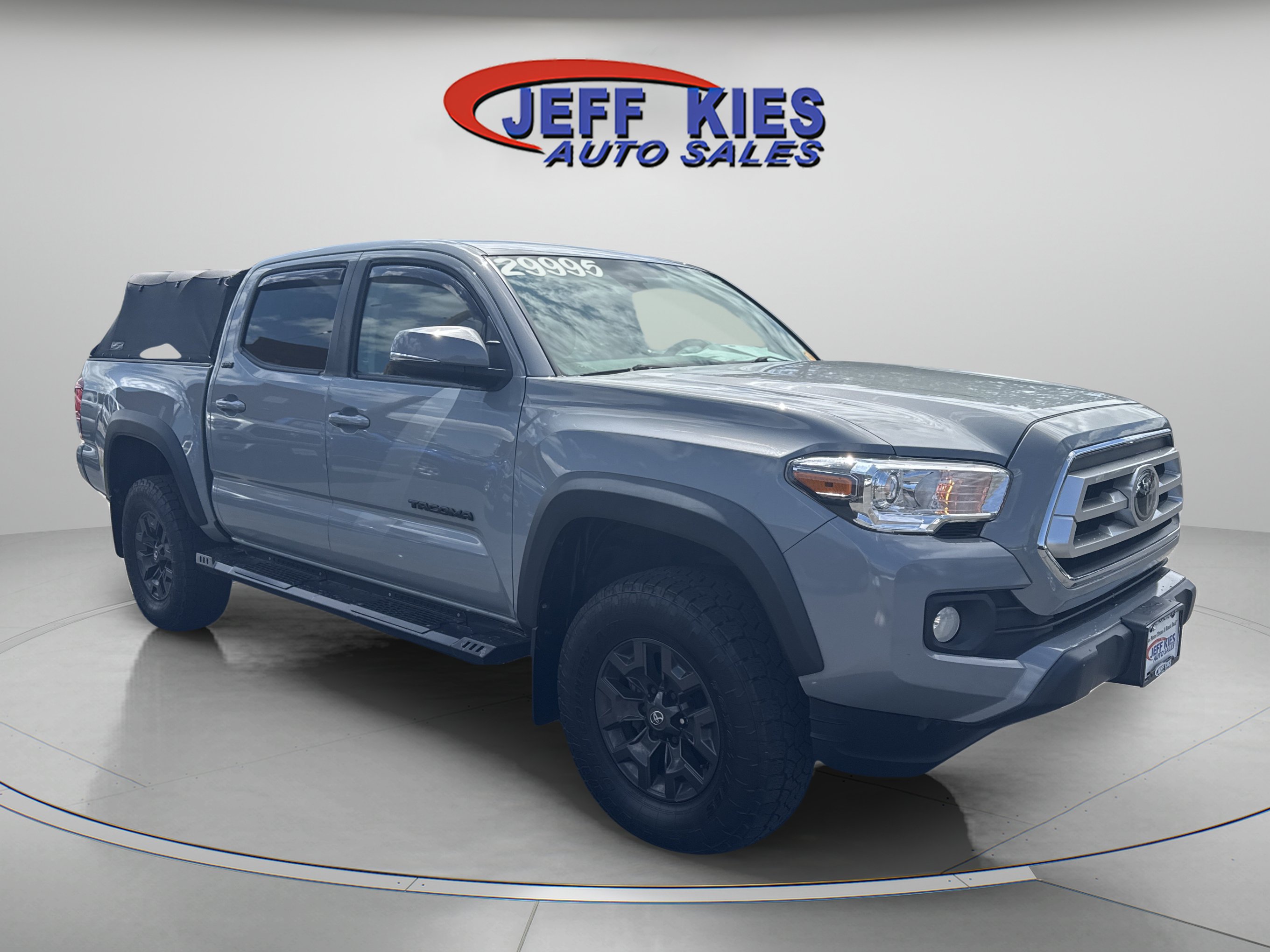 Used 2021 Toyota Tacoma SR5 w/ Trail Edition AWD/4WD image 3
