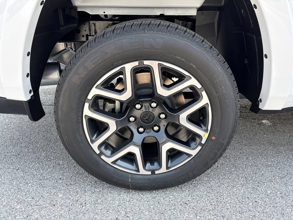 New 2027 RAM 1500 Laramie w/ Laramie Preferred Package AWD/4WD image 22